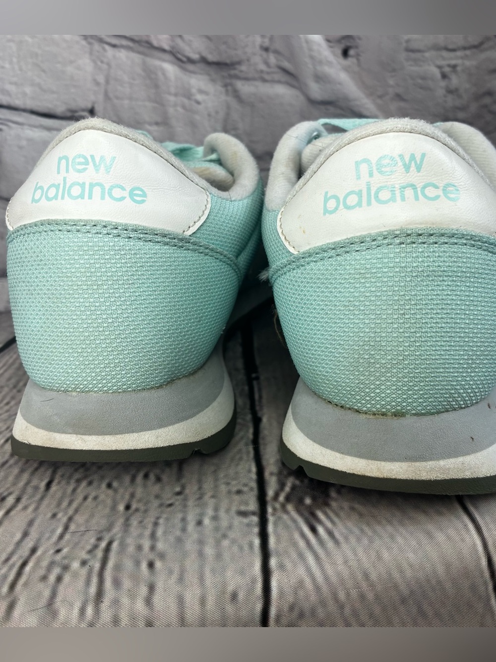 New Balance 501 Retro Low Top Lifestyle Running Fashion Sneakers Aqua Mint Sz 9 - Picture 8 of 13